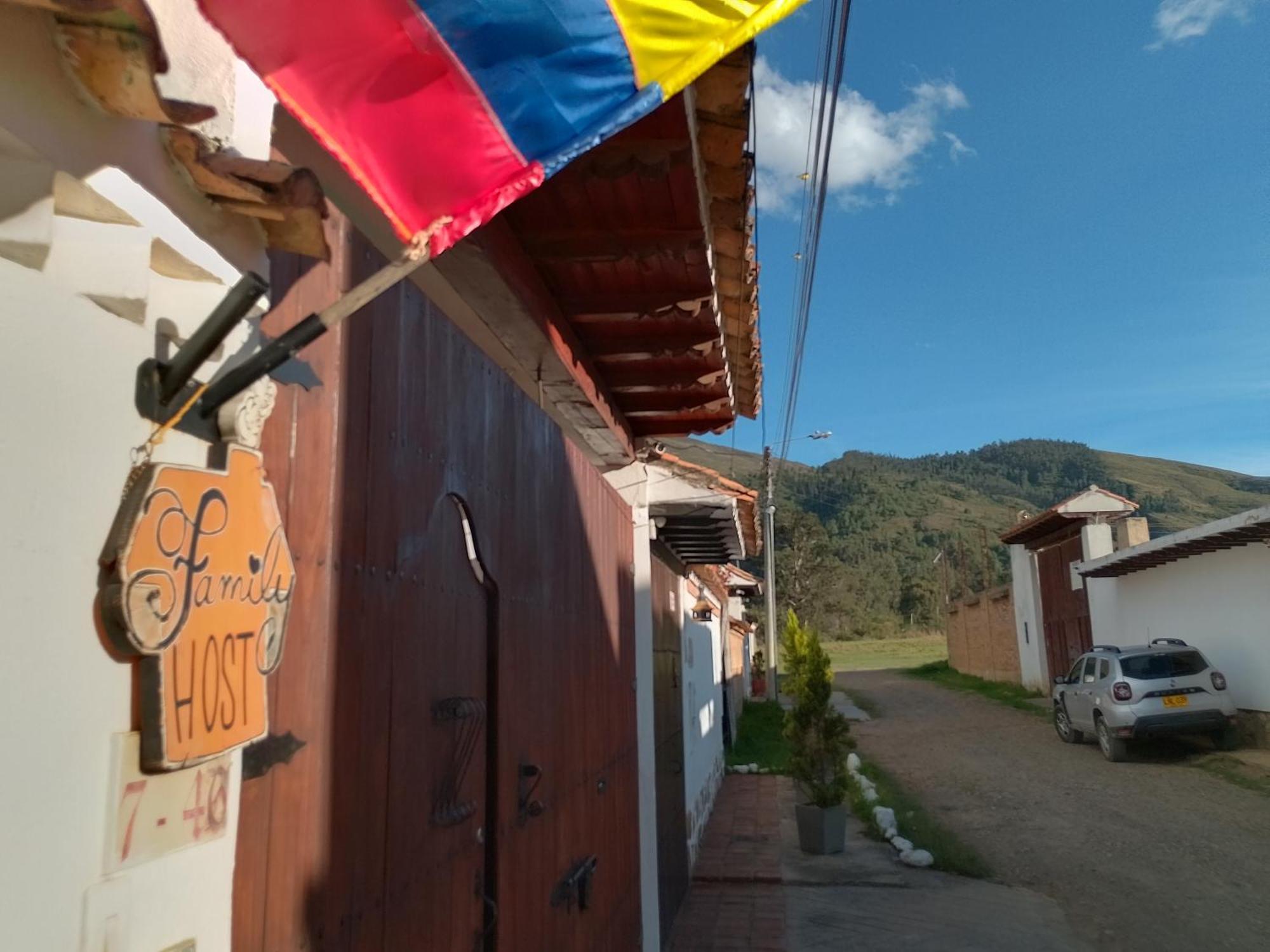Family Host Hostel Villa de Leyva Εξωτερικό φωτογραφία
