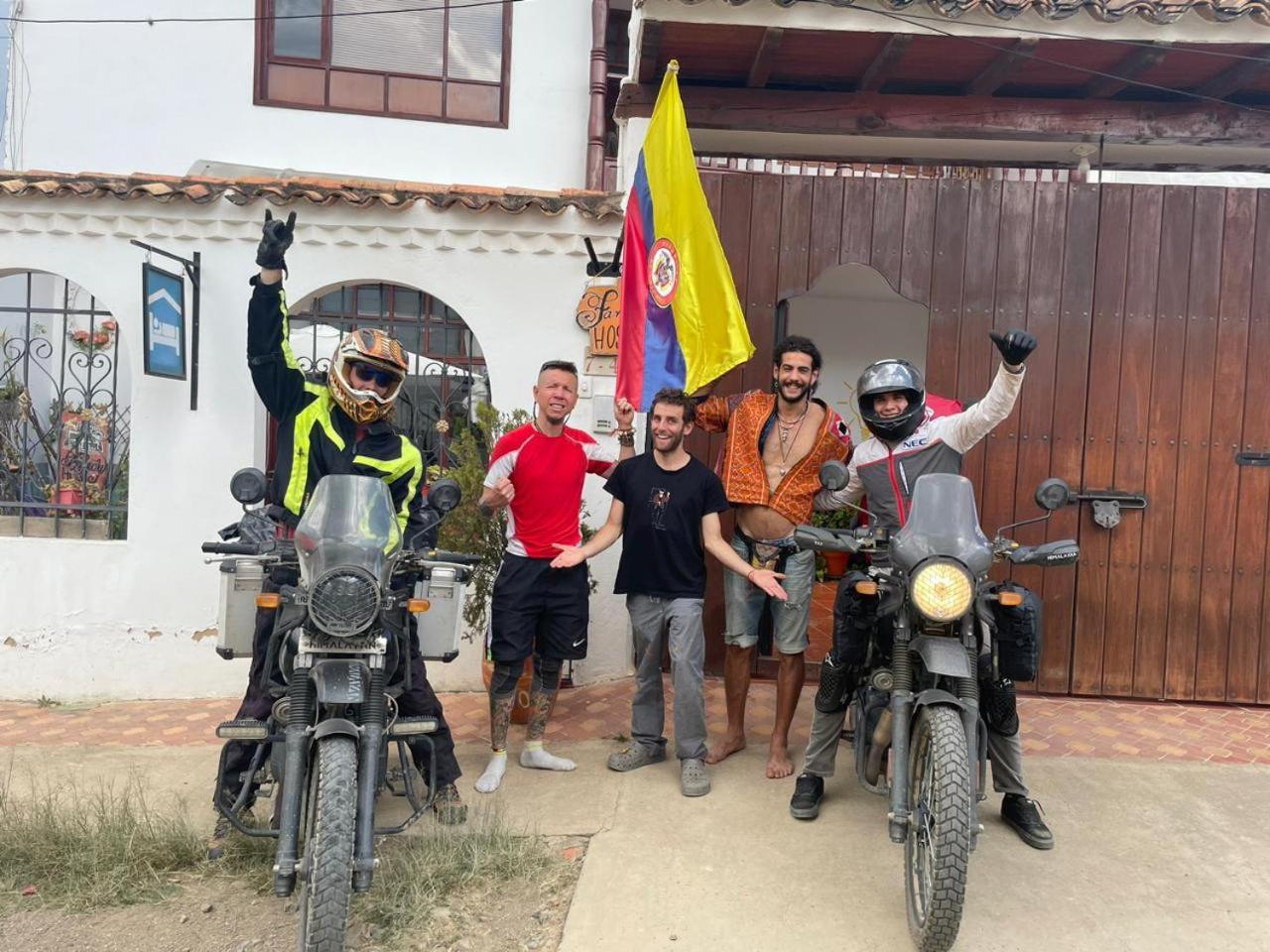 Family Host Hostel Villa de Leyva Εξωτερικό φωτογραφία